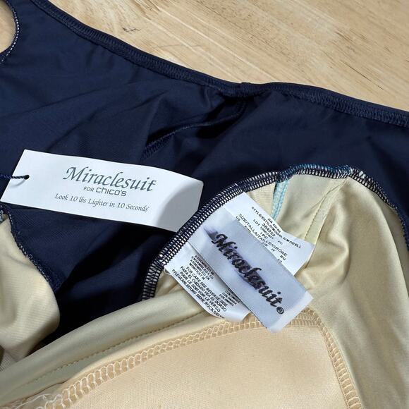 Miraclesuit NWT Spectra Trilogy One Piece Swimsuit Colorblock Size 16 Blue Black - Picture 4 of 11